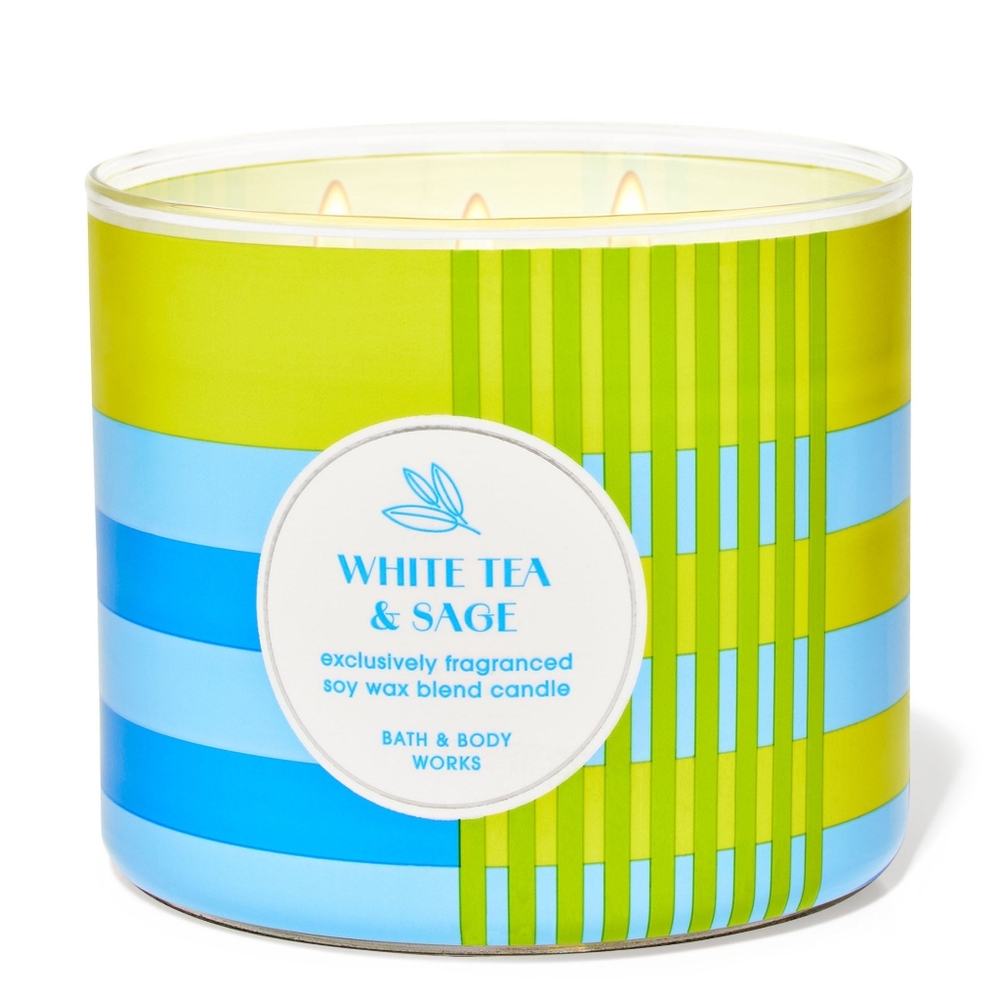 Bath and Body Works Candle NIB